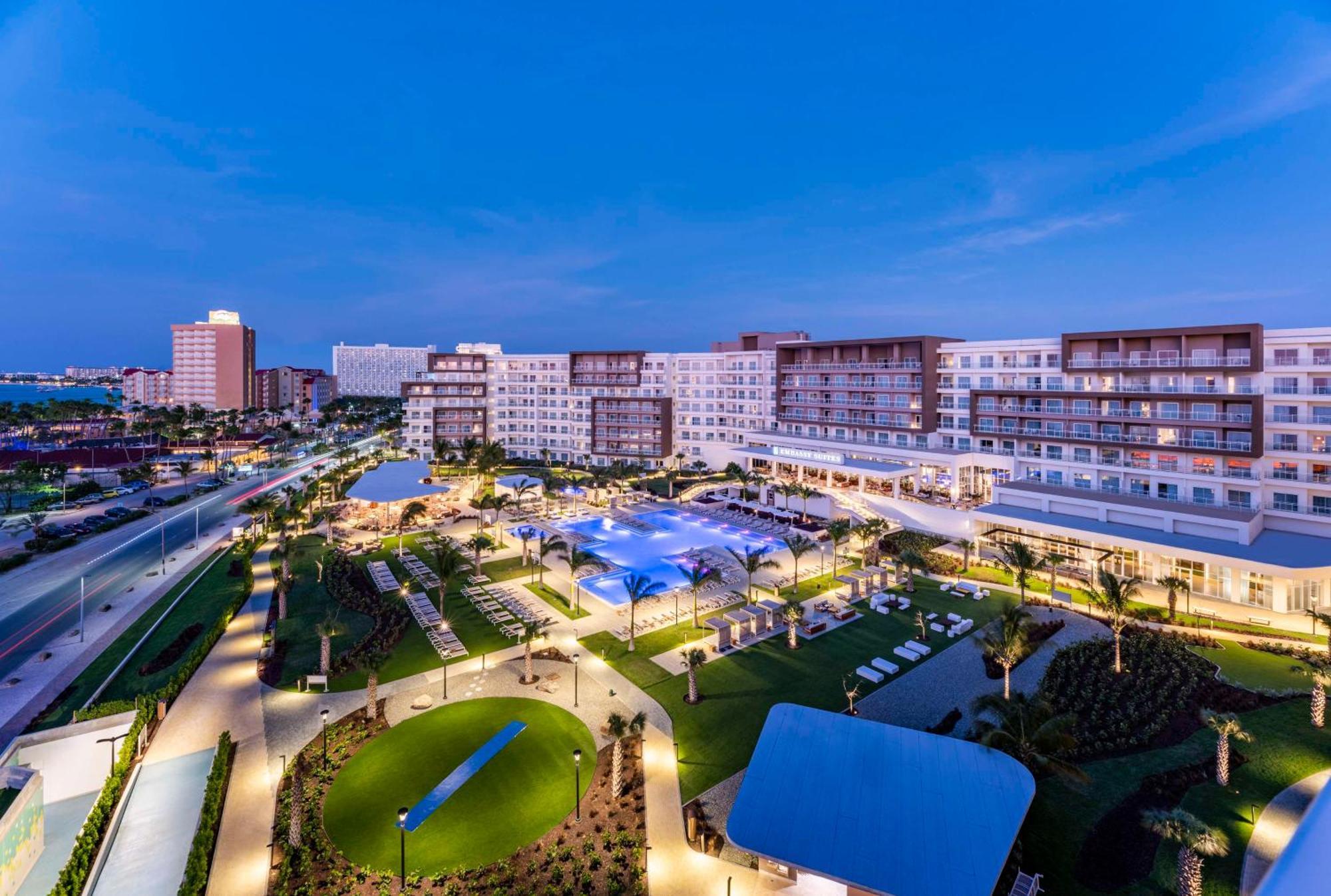 Embassy Suites By Hilton Aruba Beach Resort Παλμ Μπιτς Εξωτερικό φωτογραφία